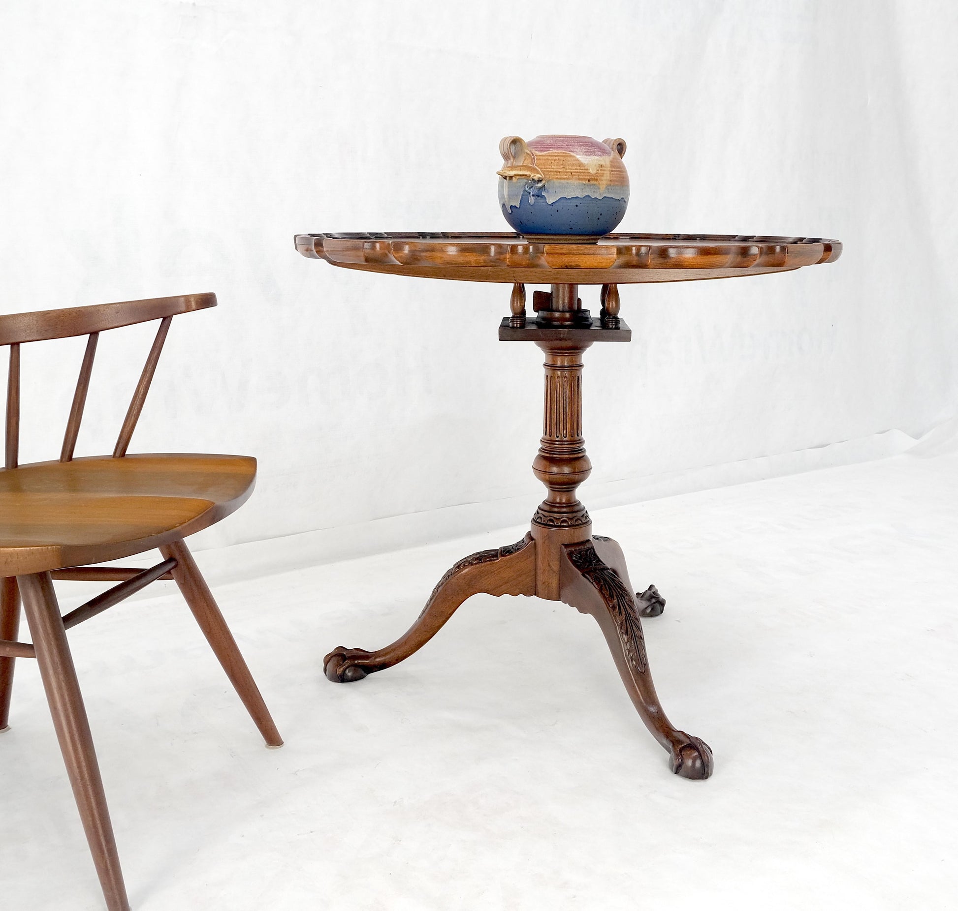 EstablishedLines Baker Pie Crust Tilt Top Carved Mahogany Ball & Claw Breakfast Table MINT