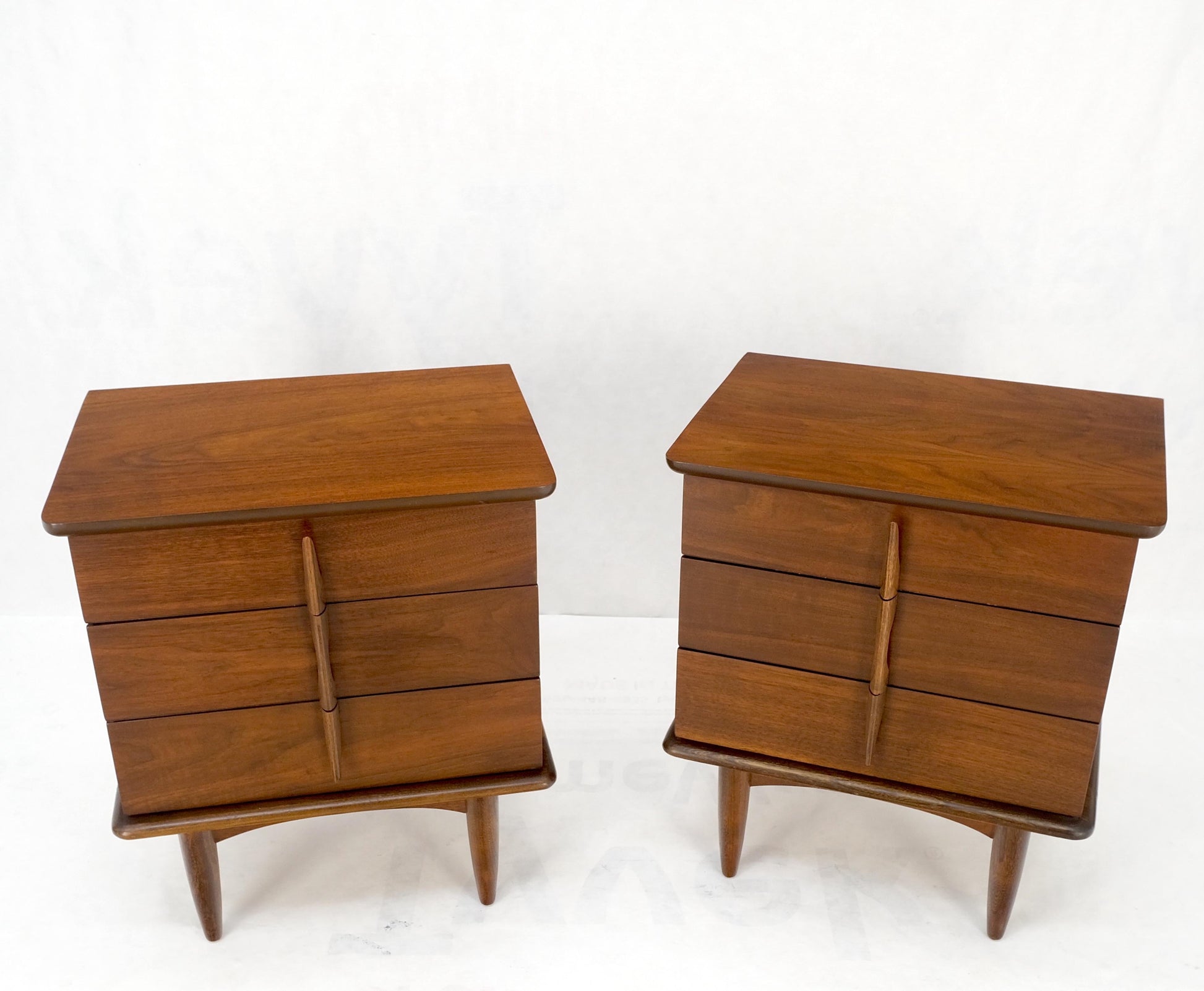 EstablishedLines Pair Walnut Mid Century 3 Drawers Sculptural Night Stands End Tables Mint!