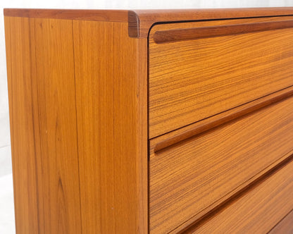 Danish Mid Century Modern Teak 6 Drawers Dresser Credenza Recessed Pulls MINT!