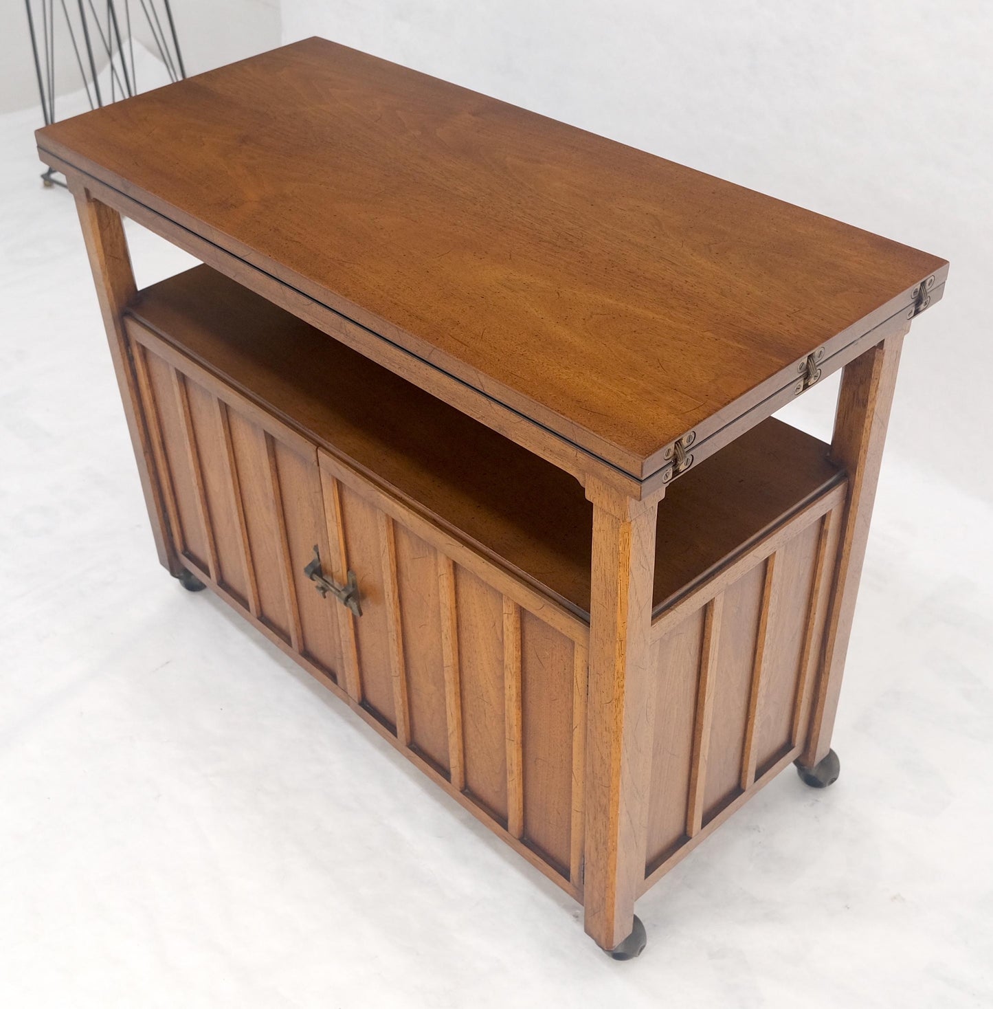 EstablishedLines Flip Top Mid  Century Modern Serving Cart Two Doors Compartment on Wheels MINT