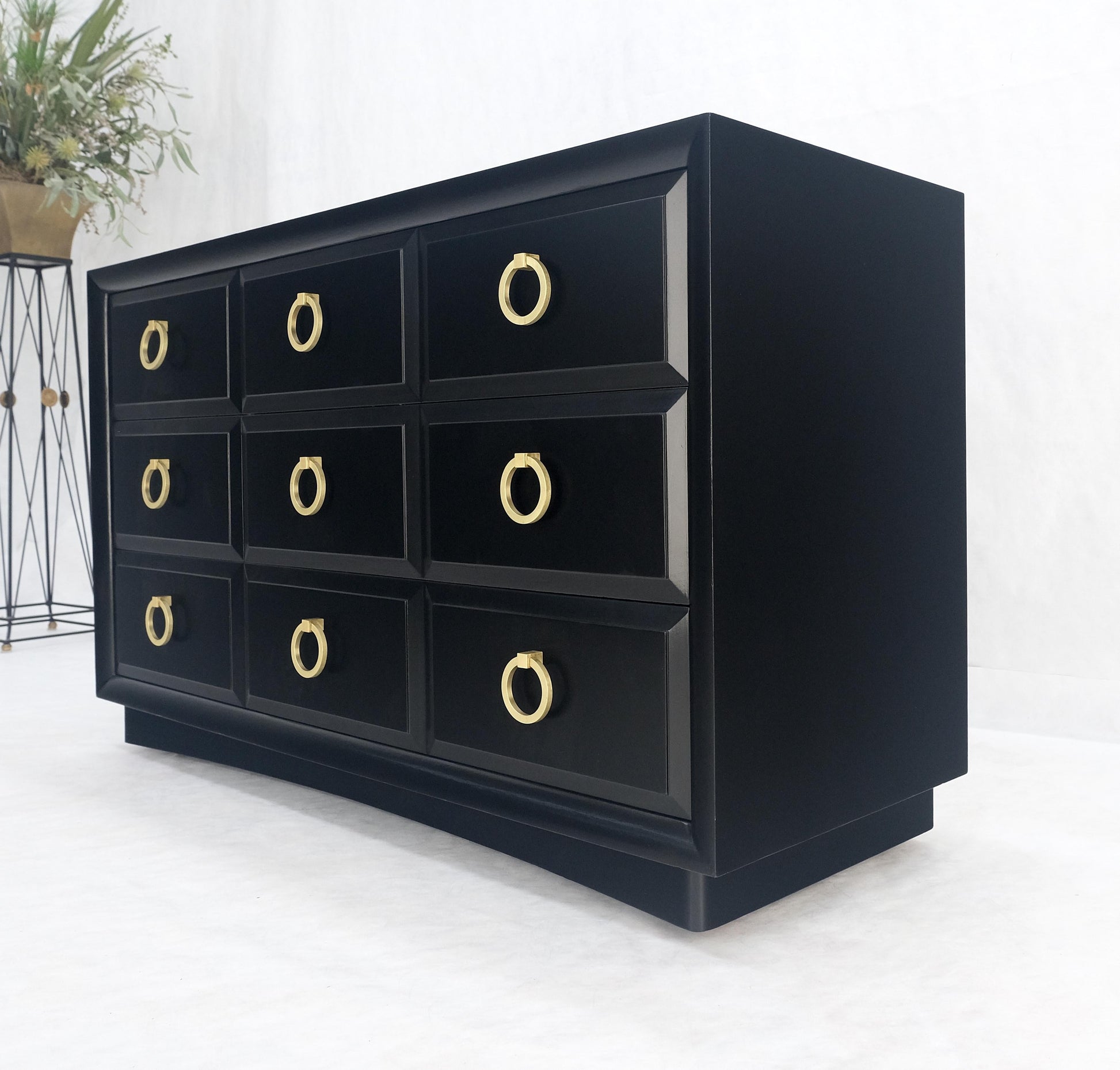 EstablishedLines Gibbings for Widdicomb Black Lacquer Solid Brass Drop Ring Pulls Dresser MINT!