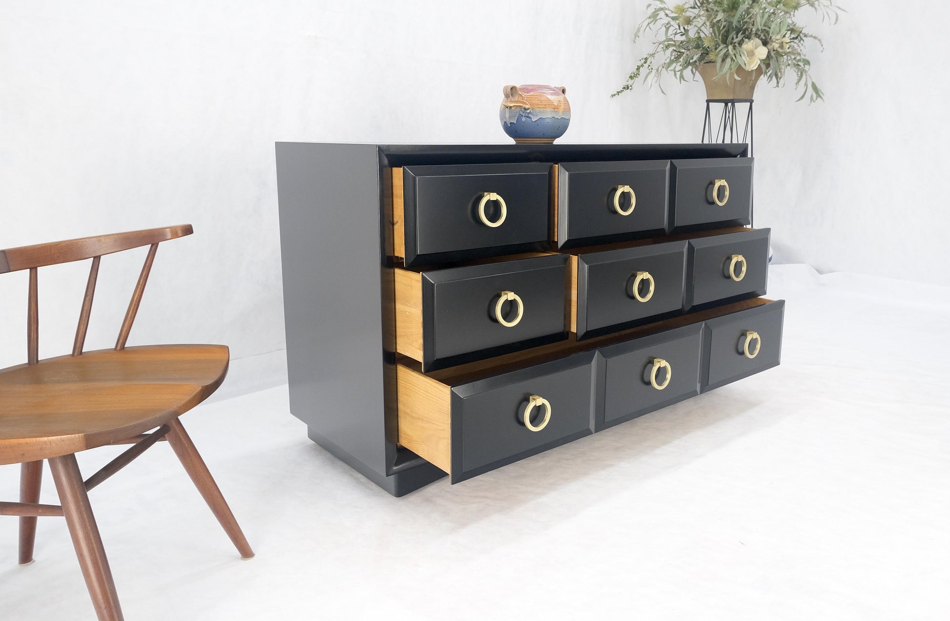 EstablishedLines Gibbings for Widdicomb Black Lacquer Solid Brass Drop Ring Pulls Dresser MINT!