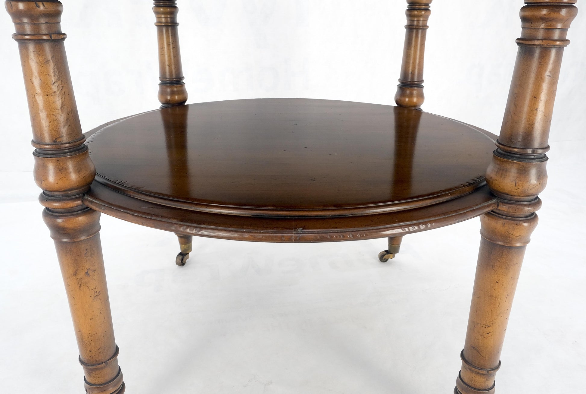 EstablishedLines Baker Turned Legs Round Two Tier Occasional Center Serving Table Stand MINT