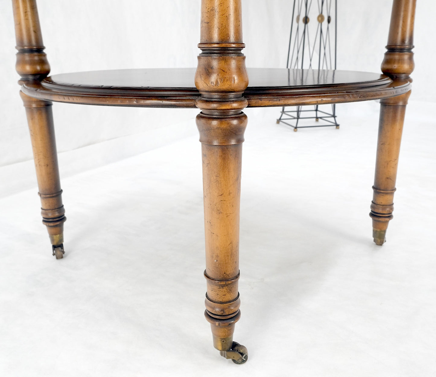 Baker Turned Legs Round Two Tier Occasional Center Serving Table Stand MINT