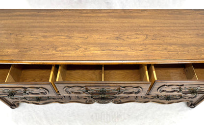 EstablishedLines Henredon Carved Chestnut Drawer Fronts Large Heavy Brass Drop Pulls Dresser MINT