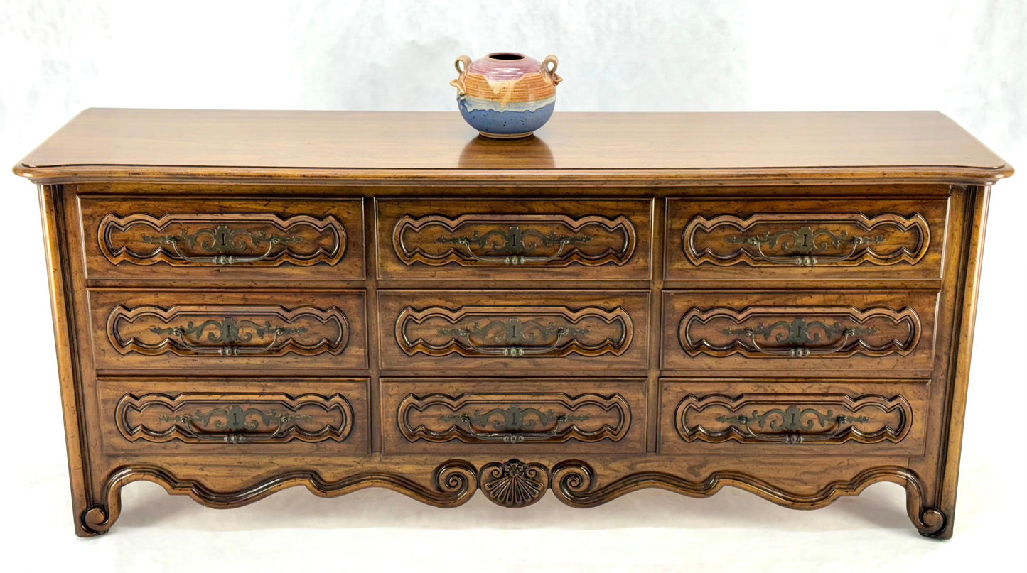 EstablishedLines Henredon Carved Chestnut Drawer Fronts Large Heavy Brass Drop Pulls Dresser MINT