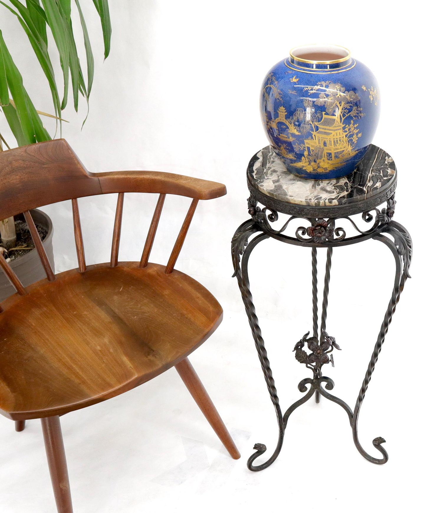 Round Black & White Marble Top Wrought Iron Pedestal Stand Table
