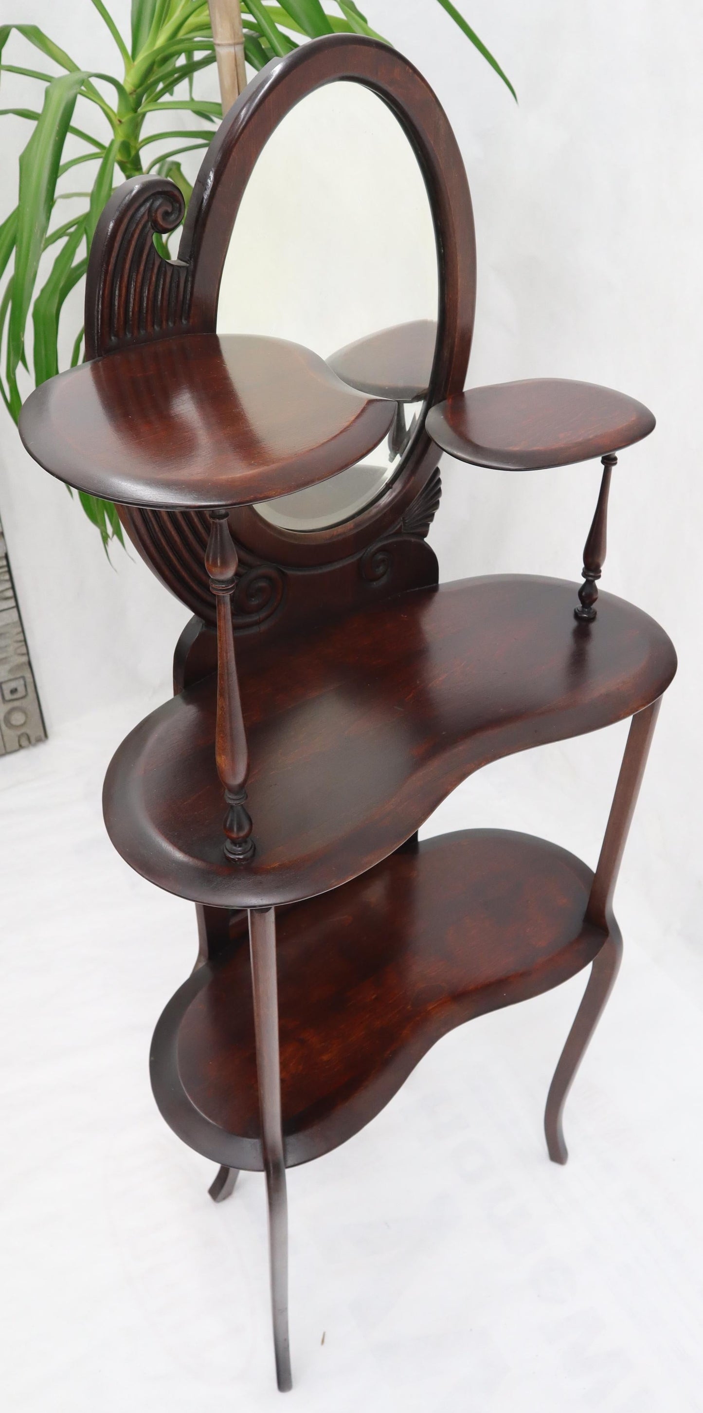 EstablishedLines Solid Mahogany Organic Shape Oval Beveled Glass Staggered 4-Tier Étagère Shelf