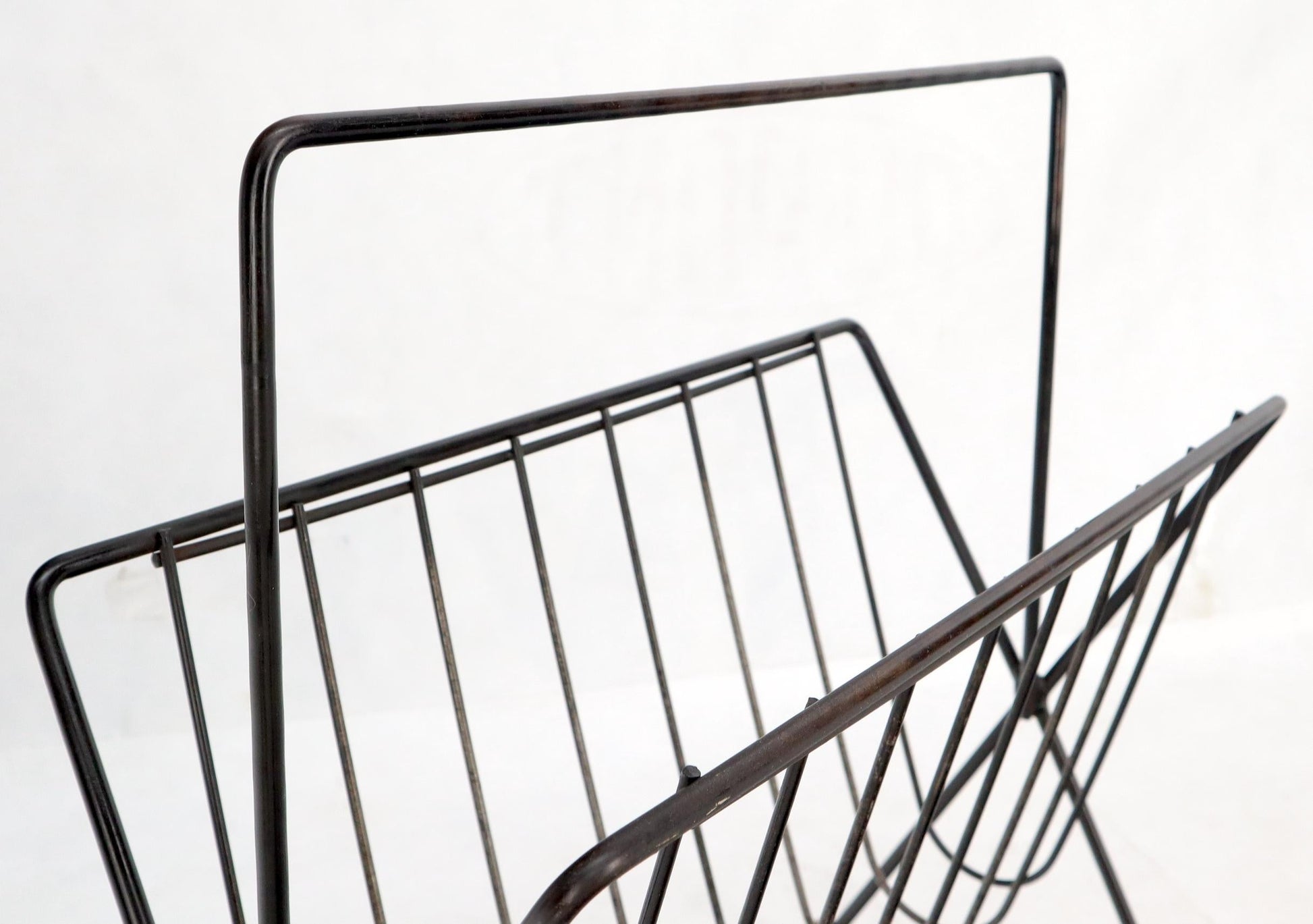 EstablishedLines Mid-Century Modern Ball Feet Tony Paul Magazine Rack Stand