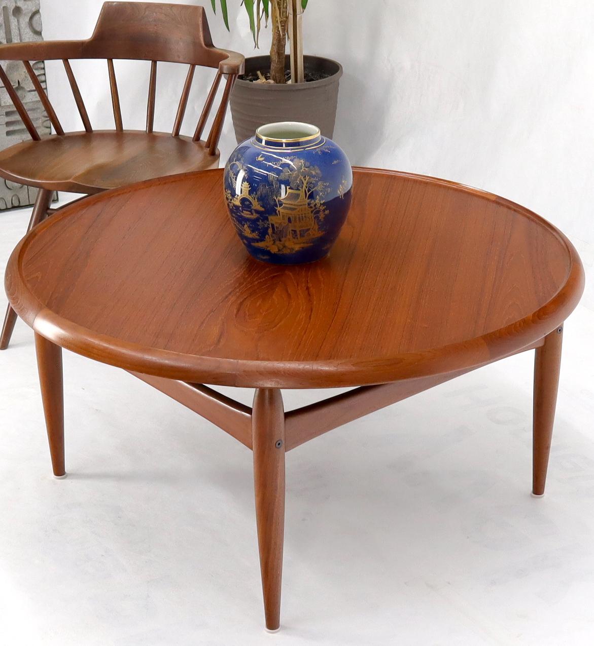 EstablishedLines Reversible top around Danish Mill Century modern coffee table