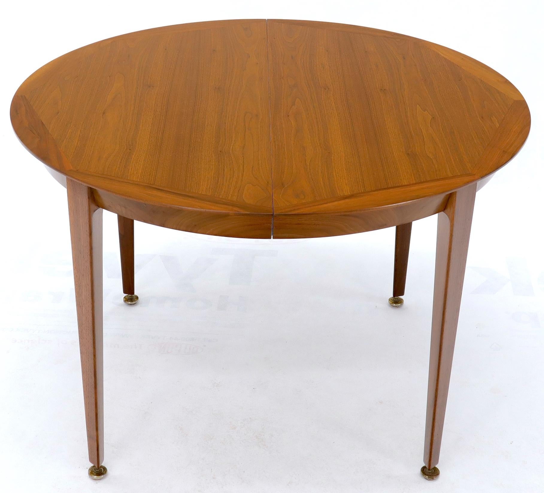 EstablishedLines Round Walnut Tapered Legs Dining Room Table with Two Extensions Boards
