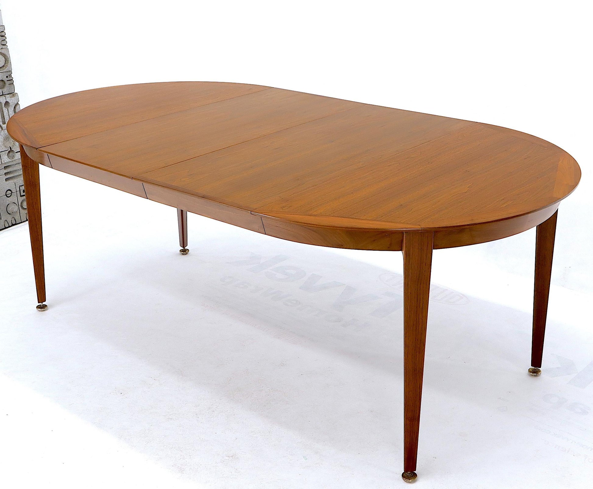 EstablishedLines Round Walnut Tapered Legs Dining Room Table with Two Extensions Boards