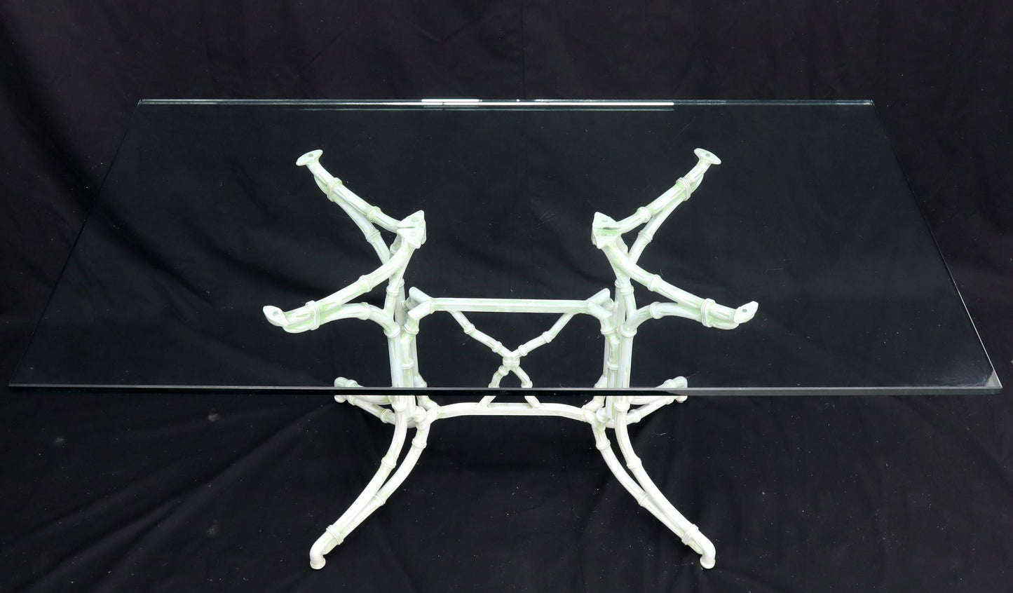 EstablishedLines Cast Aluminum Faux Bamboo Dining Table w/ 4 Matching Chairs Outdoors Green Vinyl