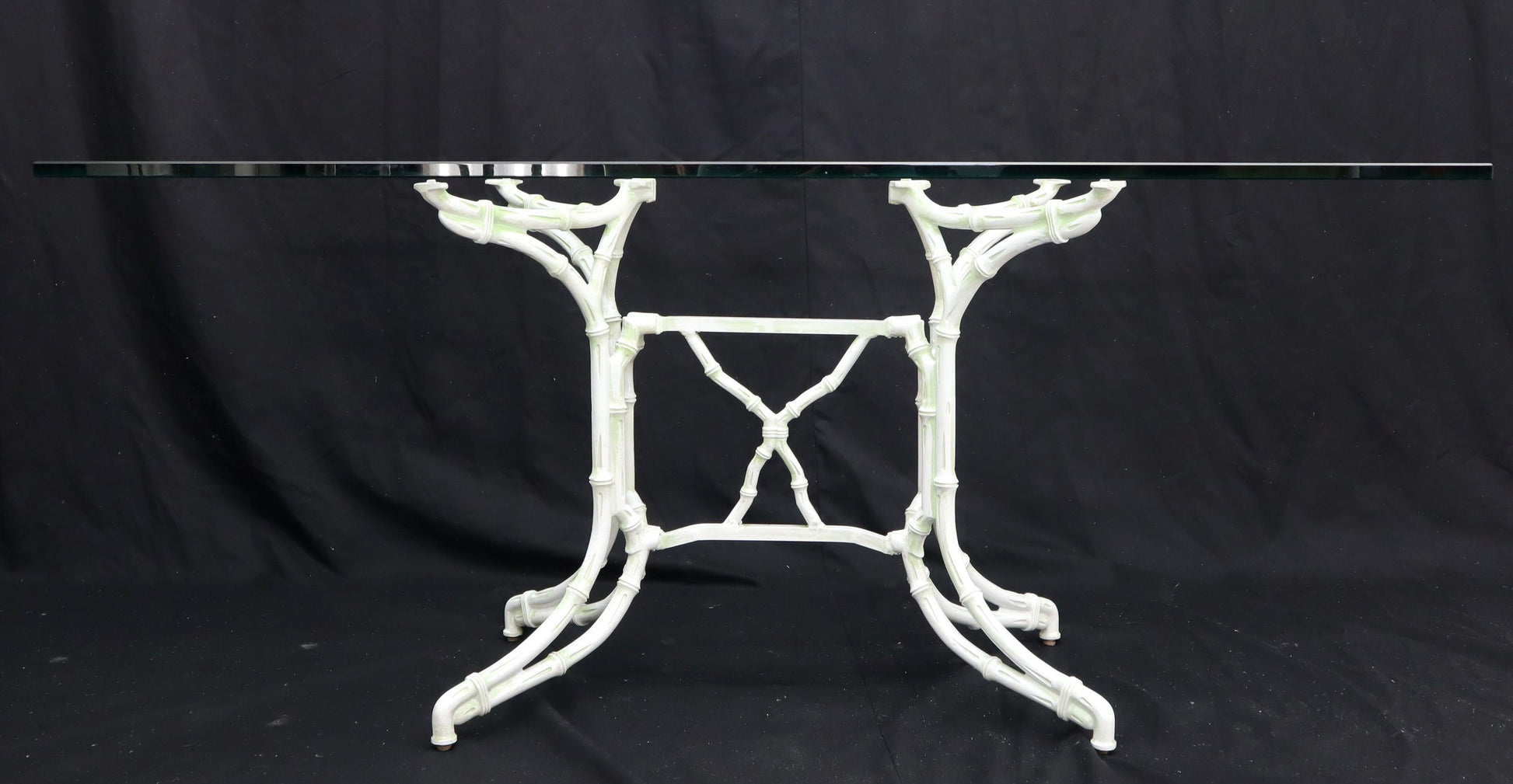 EstablishedLines Cast Aluminum Faux Bamboo Dining Table w/ 4 Matching Chairs Outdoors Green Vinyl