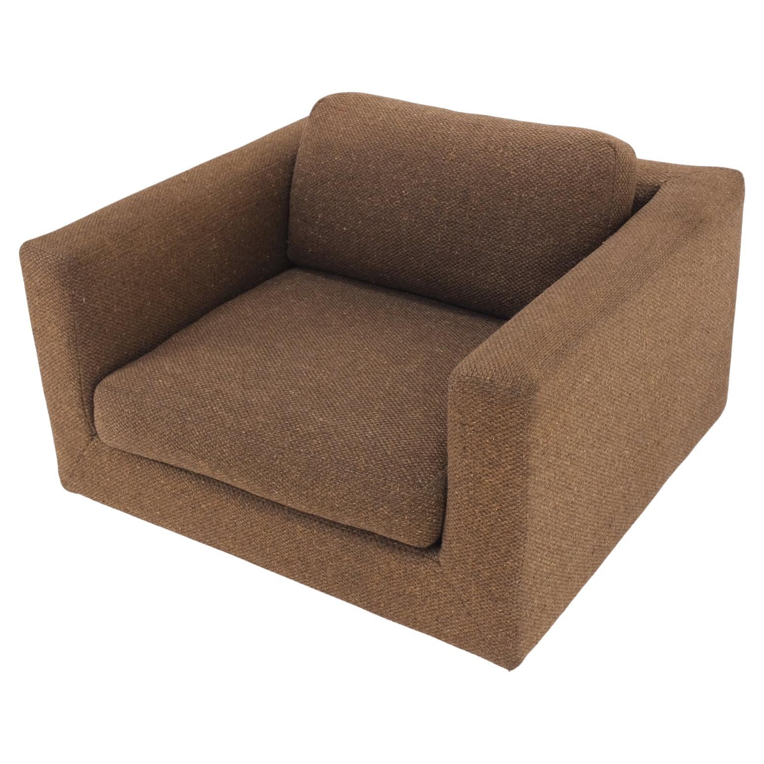 EstablishedLines Dunbar Large Cube Shape Oversize Chrome Mirror Base Lounge Club Arm Chair Modern
