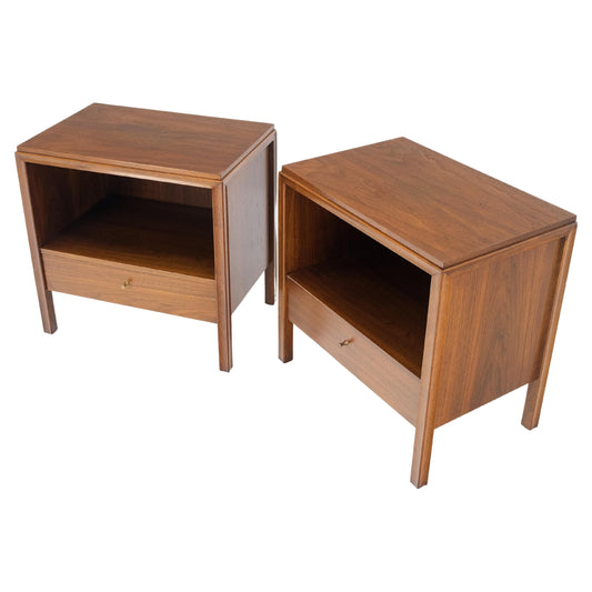 EstablishedLines Pair Finished Back Danish Mid Century Modern One Drawer Walnut Night Stands MINT