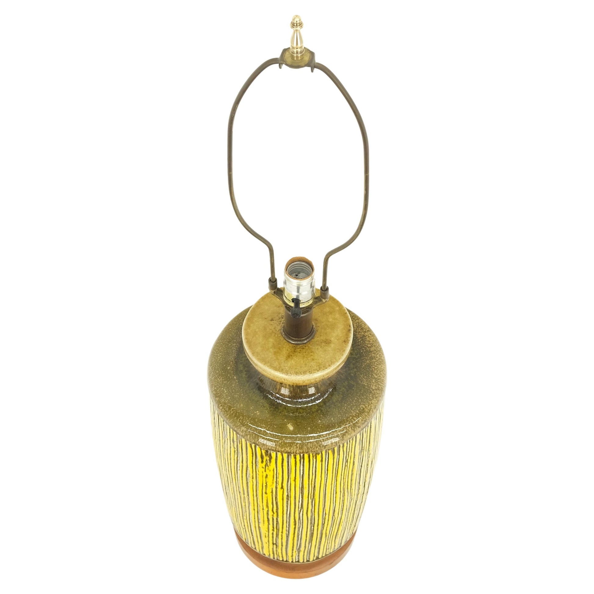 EstablishedLines Large Ceramic Glazed Pottery Yellow & Olive Reed Grass Bamboo Pattern Lamp Mint!