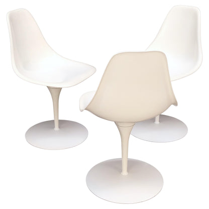 EstablishedLines Set of 3 Mid Century Modern Tulip Base White Fiberglass Side Dining Chairs MINT!