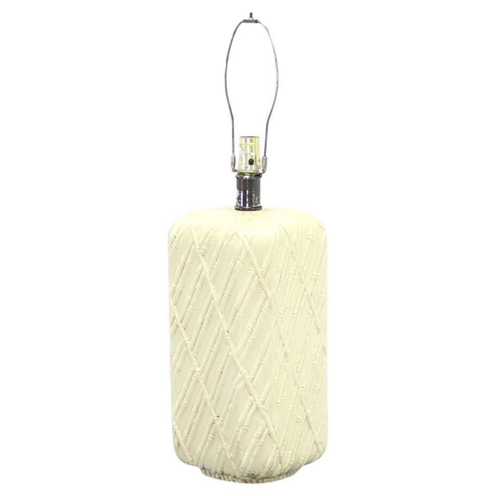 EstablishedLines Rounded Corners Pedestal Shape White Faux Bamboo Decorated Pattern Table Lamp