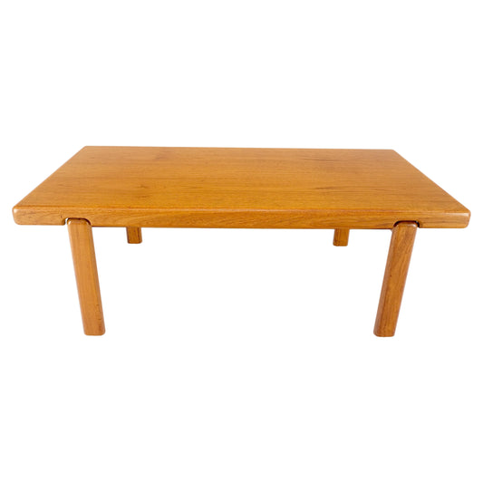 EstablishedLines Danish Mid Century Modern Compact Rectangle Solid Teak Legs Coffee Table MINT