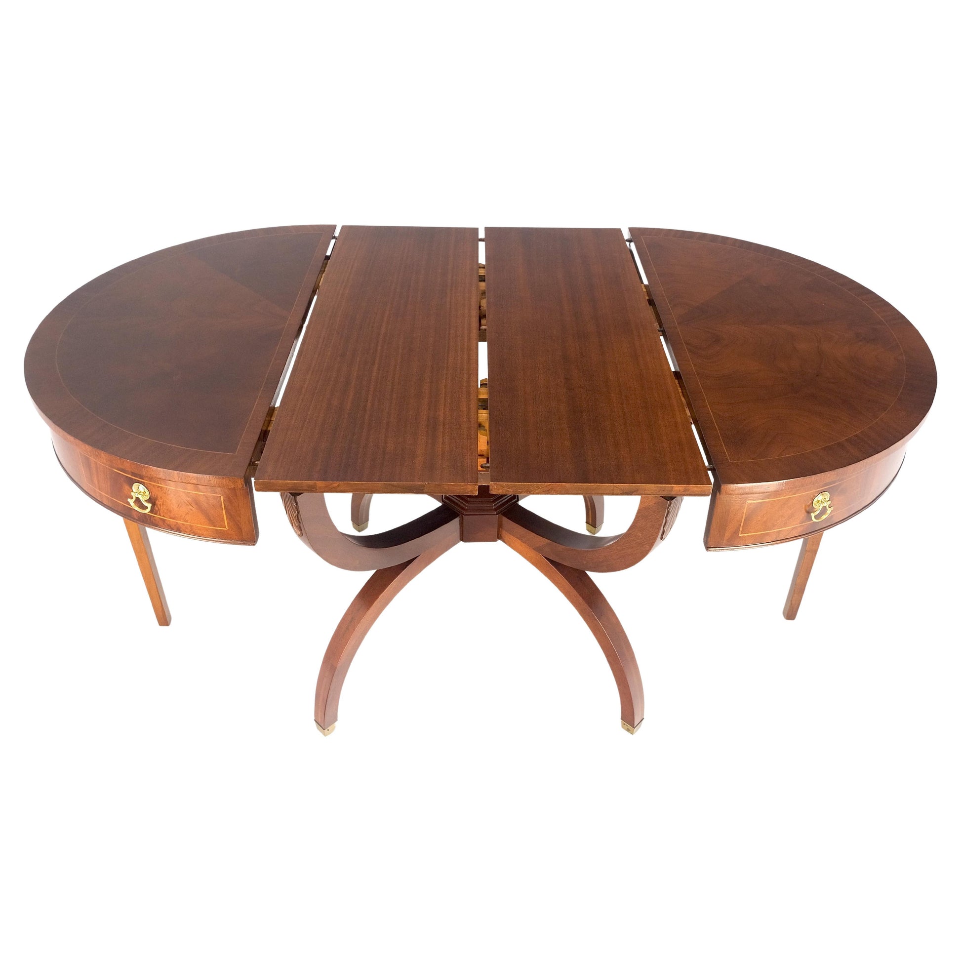 EstablishedLines Round Mahogany Single Pedestal Drum to Duning Table w/ 2 Extension Boards Mint