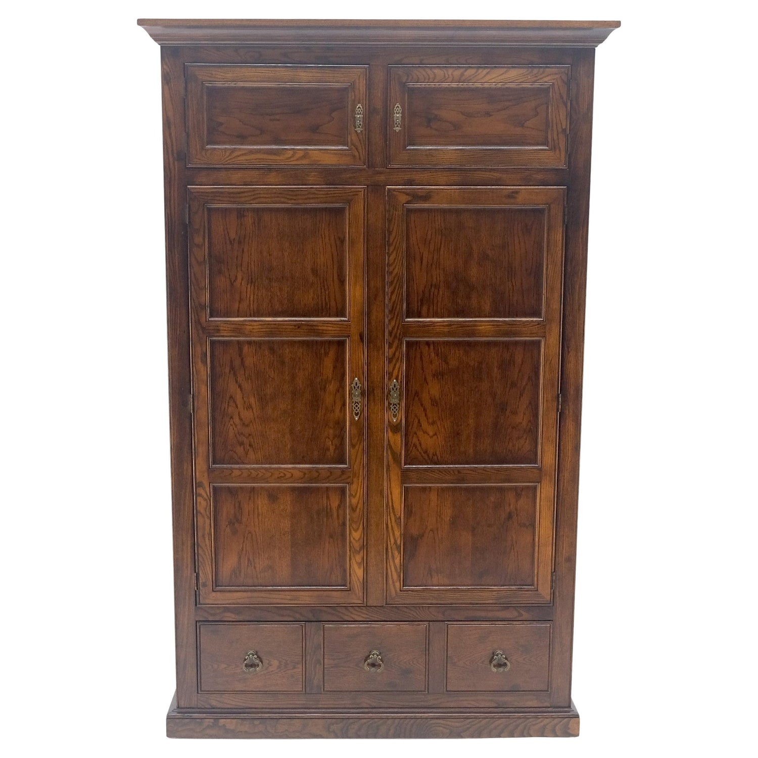 EstablishedLines Henredon Oak Linen Press Cupboard Chest of Drawers Armoire Lots of Storage MINT