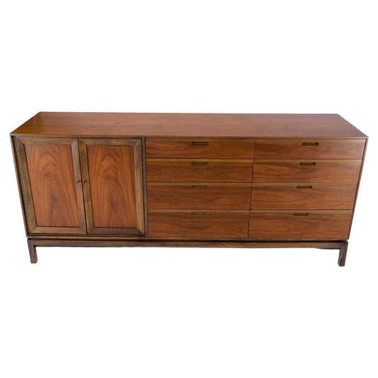 Mid Century Danish Modern Walnut 11 Drawers Dresser Credenza 2 Doors Compartment