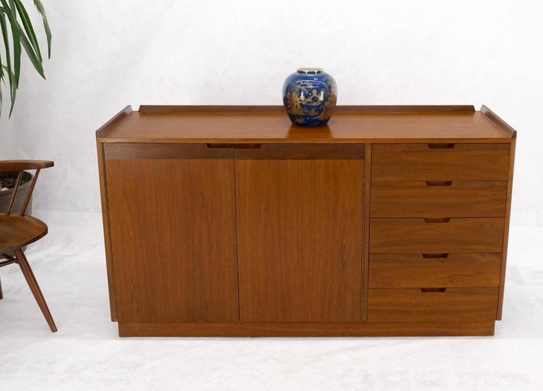 Mid-Century Modern 10 Drawers Walnut Gallery Top Dresser Credenza Double Doors