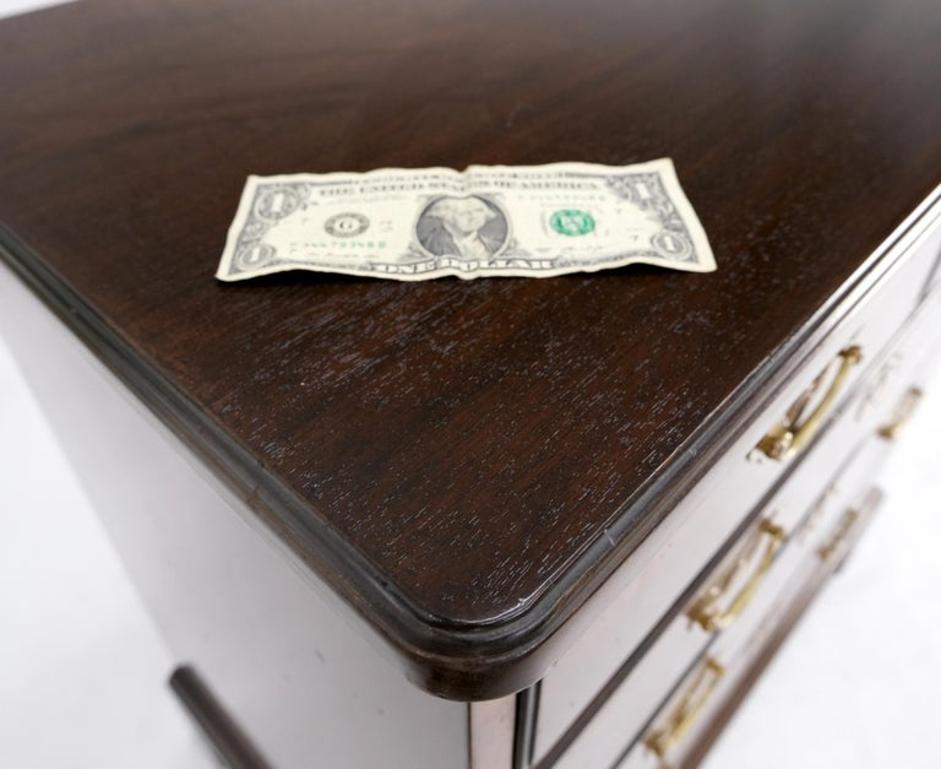 Kittinger 5 Drawers Pull Out Tray Mahogany Federal Style Bachelor Chest Dresser