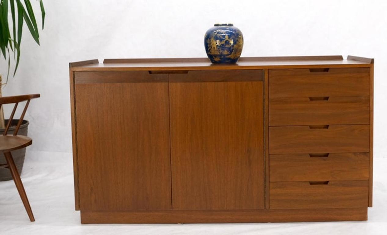 Mid-Century Modern 10 Drawers Walnut Gallery Top Dresser Credenza Double Doors