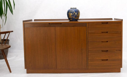 Mid-Century Modern 10 Drawers Walnut Gallery Top Dresser Credenza Double Doors