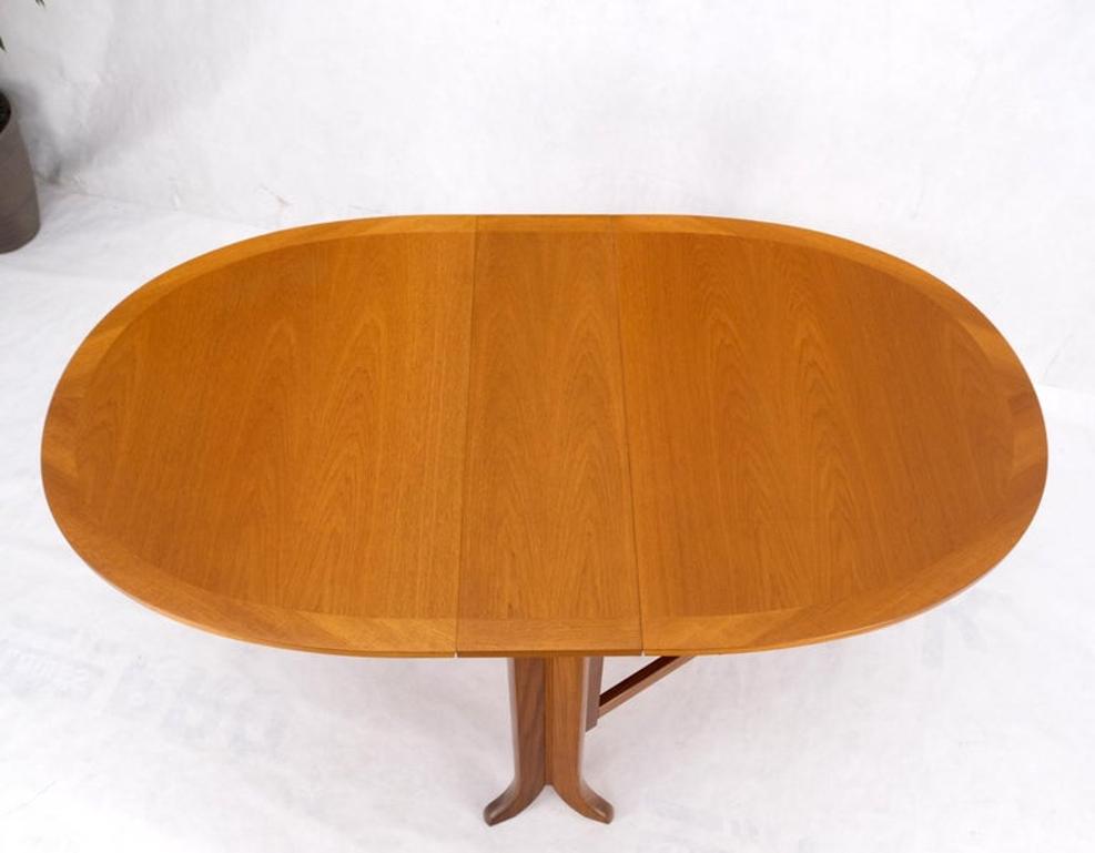 Danish Teak Mid-Century Modern Drop Leaf Gate Leg Dining Table