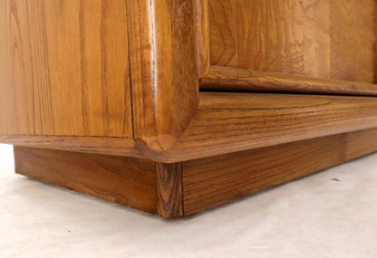 Broyhill Multidrawer Gentleman's Chest Dresser w/ Two Doors Compartments