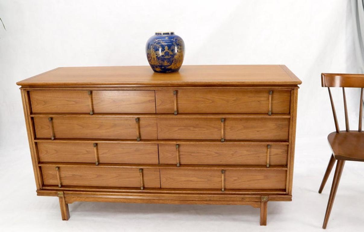 Decorative Light Walnut Faux Bamboo Pulls 8 Drawers Dresser