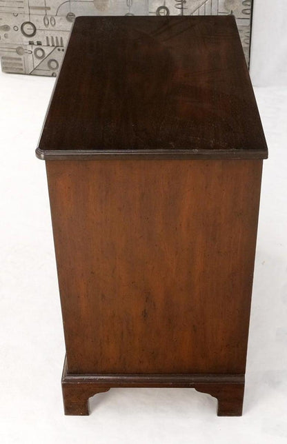 Kittinger 5 Drawers Pull Out Tray Mahogany Federal Style Bachelor Chest Dresser