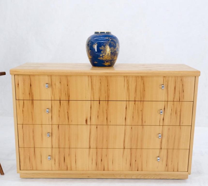 Mid Century Solid Wood Blonde Pecan Veneered 4 Drawers Dresser by Founders MINT!