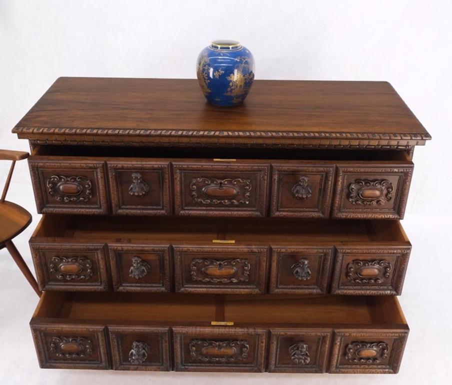 3 Dovetail Drawers Heavily Carved Wooden Pulls Rope Edge Bachelor Chest Dresser