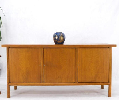 Gibbings Widdicomb 3 Doors Compartment Long Credenza Dresser Tapered Legs Mint