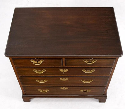 Kittinger 5 Drawers Pull Out Tray Mahogany Federal Style Bachelor Chest Dresser