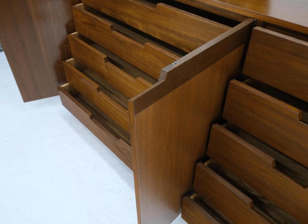 Mid-Century Modern 10 Drawers Walnut Gallery Top Dresser Credenza Double Doors
