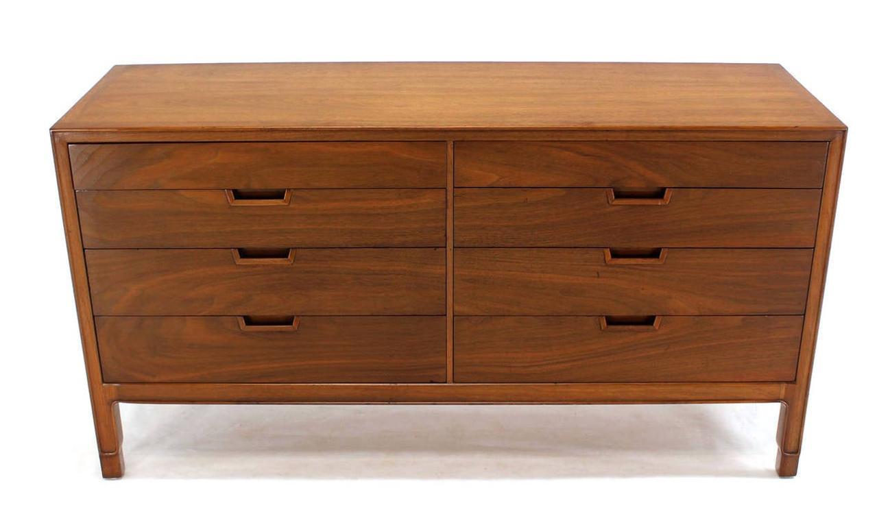Mid Century Modern John Stuart Book Matched Walnut 8 Drawer Double Dresser MINT!