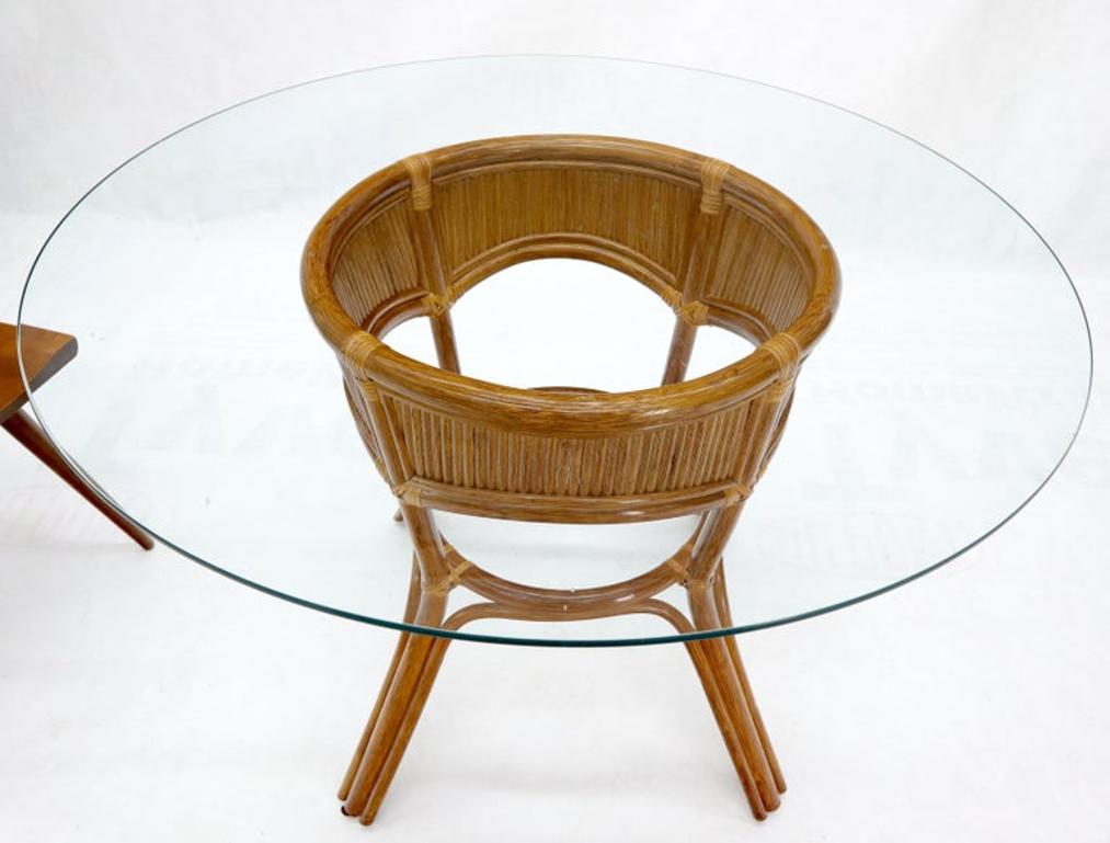 Bamboo Rattan Base Round Glass Top Dining Dinette Table