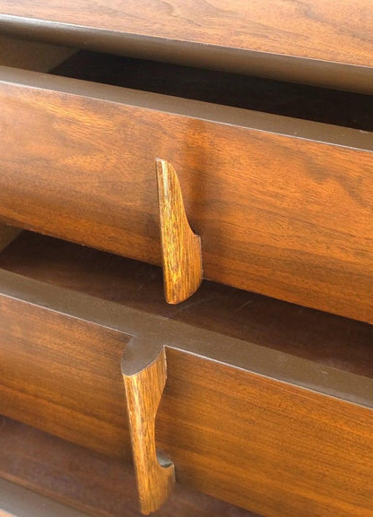 Pair Walnut Mid Century 3 Drawers Sculptural Night Stands End Tables Mint!