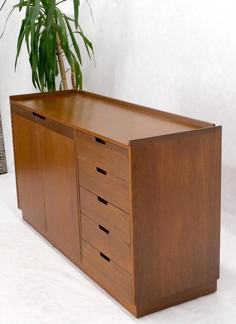 Mid-Century Modern 10 Drawers Walnut Gallery Top Dresser Credenza Double Doors