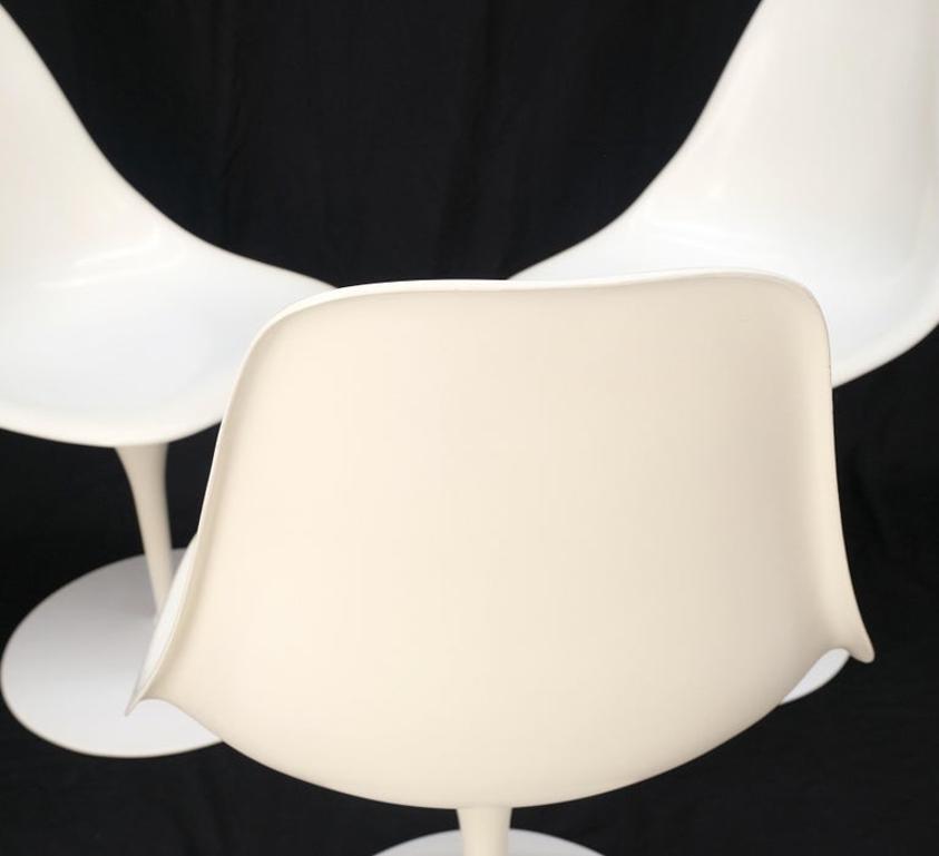 Set of 3 Mid Century Modern Tulip Base White Fiberglass Side Dining Chairs MINT!