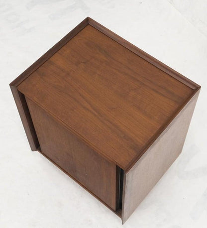 Cube Shape One Door One Drawer Compartment Side End Table