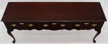 Kindel Mahogany Queen Anne 3-Drawer Sideboard