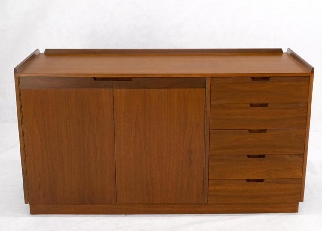 Mid-Century Modern 10 Drawers Walnut Gallery Top Dresser Credenza Double Doors