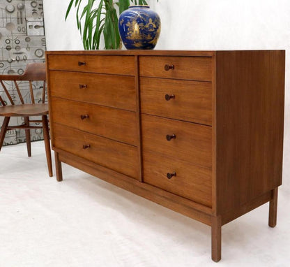Mid-Century Modern Walnut 8 Drawers Long Dresser Credenza