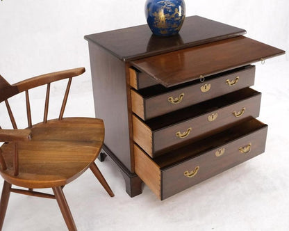 Kittinger 5 Drawers Pull Out Tray Mahogany Federal Style Bachelor Chest Dresser